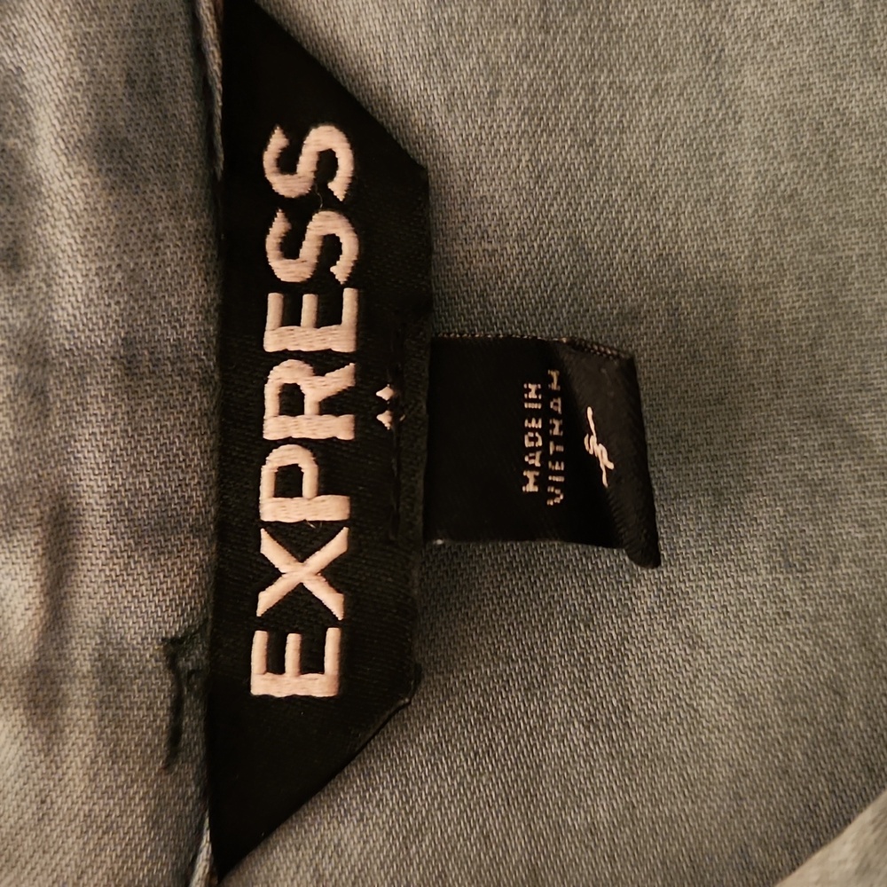 Sweater - Picture 2 of 3